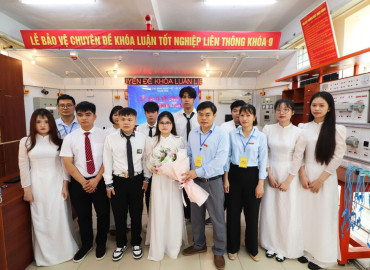 LỄ KHAI MẠC BẢO VỆ CHUYÊN ĐỀ  KHÓA LUẬN  HỆ CAO ĐẲNG LIÊN THÔNG KHÓA 9