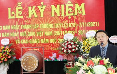 Lễ Kỷ niệm 43 năm ngày Thành lập trường (07/11/1978 – 07/11/2021)  39 năm ngày Nhà giáo Việt Nam (20/11/1982 – 20/11/2021)  và Khai giảng năm học 2021-2022