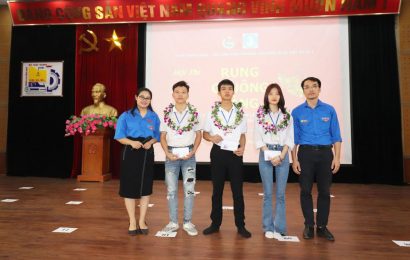Hội thi rung chuông vàng  kỷ niệm ngày thành lập đoàn TNCS Hồ Chí Minh 