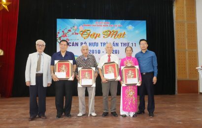Cao đẳng nghề Việt Xô số 1  tổ chức Gặp mặt các cán bộ, giáo viên hưu trí  nhân dịp kỷ niệm 42 năm ngày thành lập Trường (07/11/1978 – 07/11/2020)