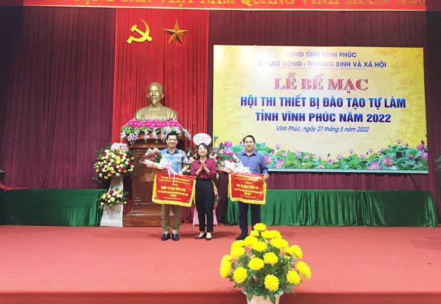 Trường Cao đẳng nghề Việt Xô số 1 tham gia hội thi thiết bị đào tạo tự làm Tỉnh Vĩnh Phúc năm 2022