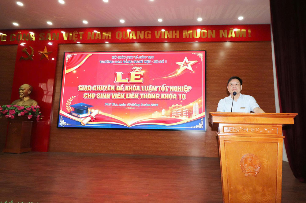 LỄ GIAO CHUYÊN ĐỀ KHÓA LUẬN TỐT NGHIỆP  CHO SINH VIÊN LIÊN THÔNG KHÓA 10 – TRƯỜNG CAO ĐẲNG NGHỀ VIỆT – XÔ SỐ 1